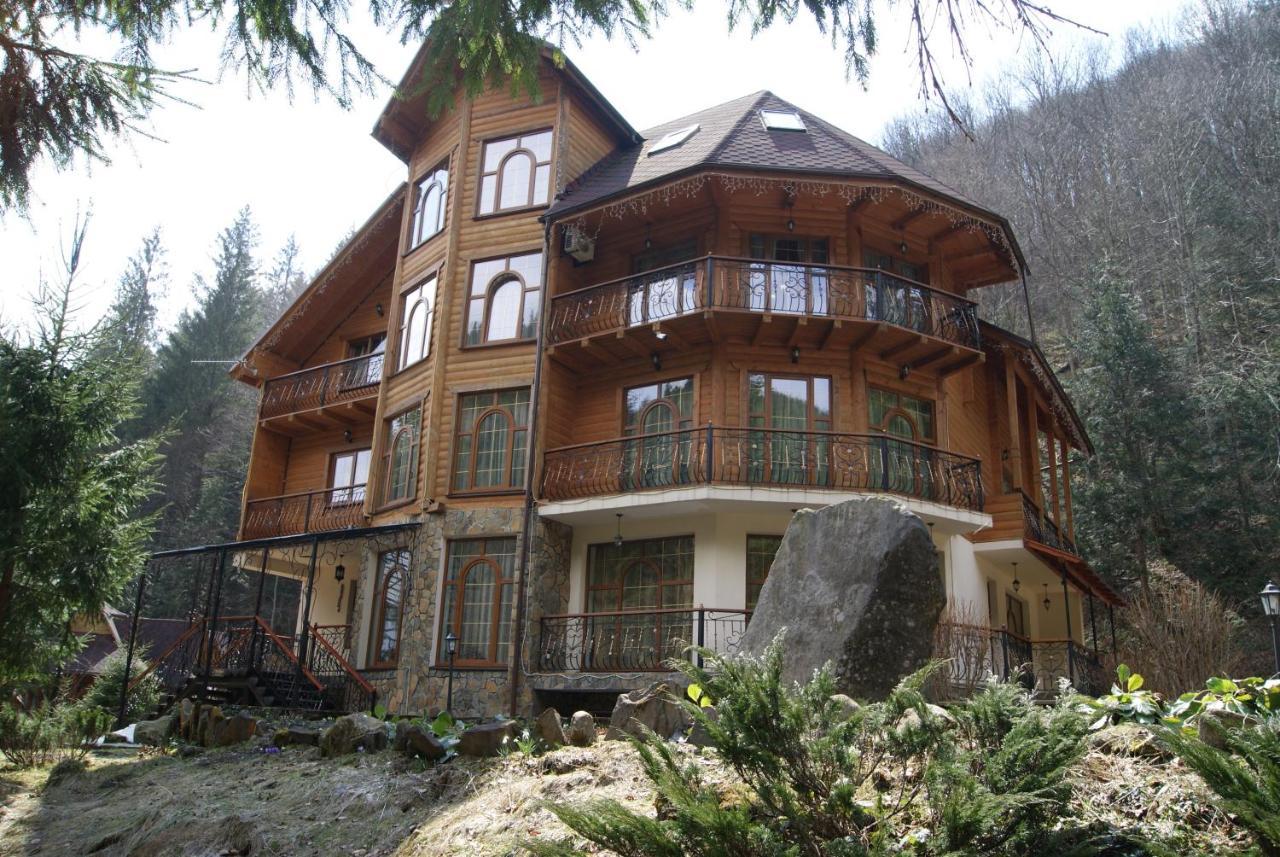 Hotel Dykyi Med Татарів Екстер'єр фото