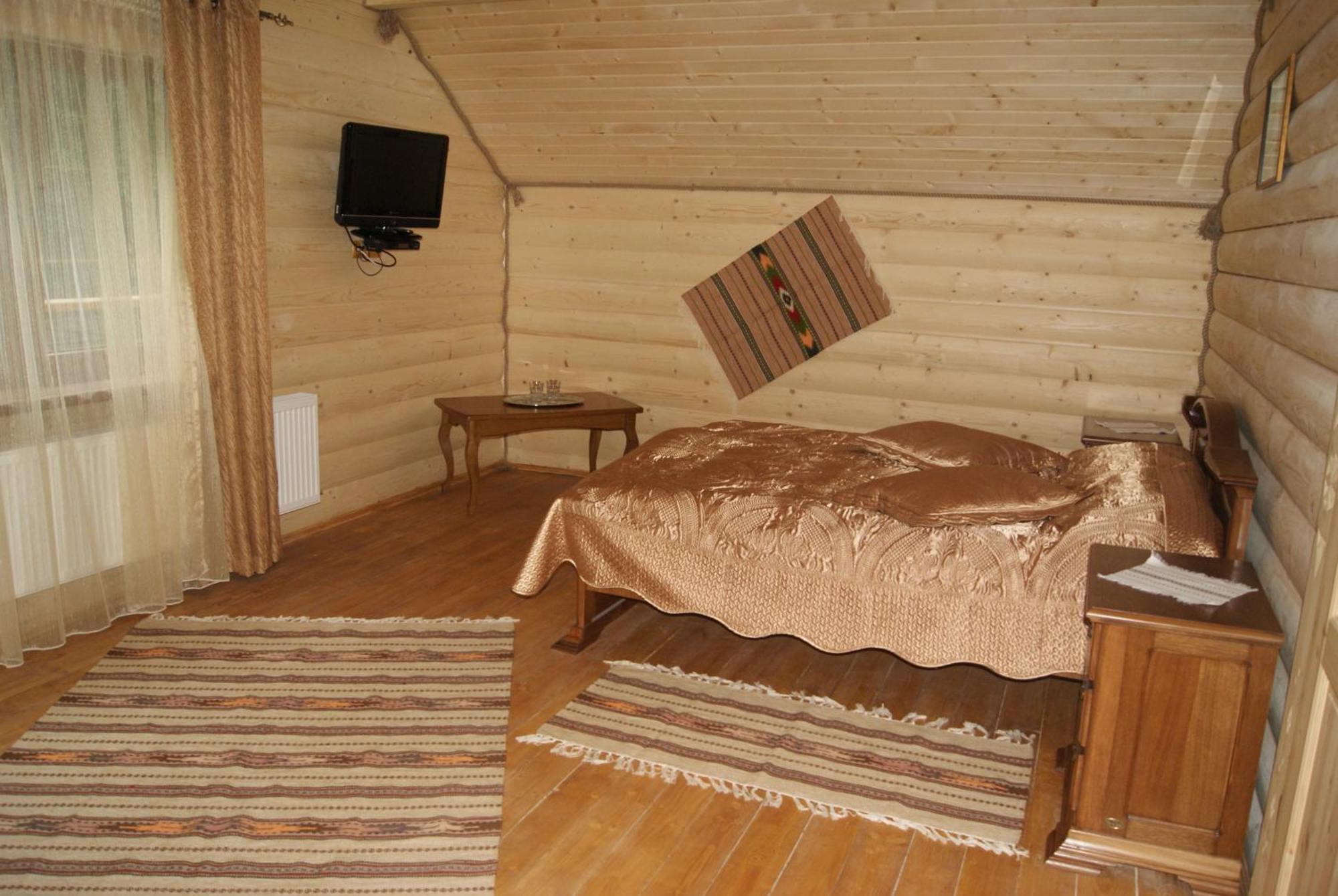 Hotel Dykyi Med Татарів Екстер'єр фото