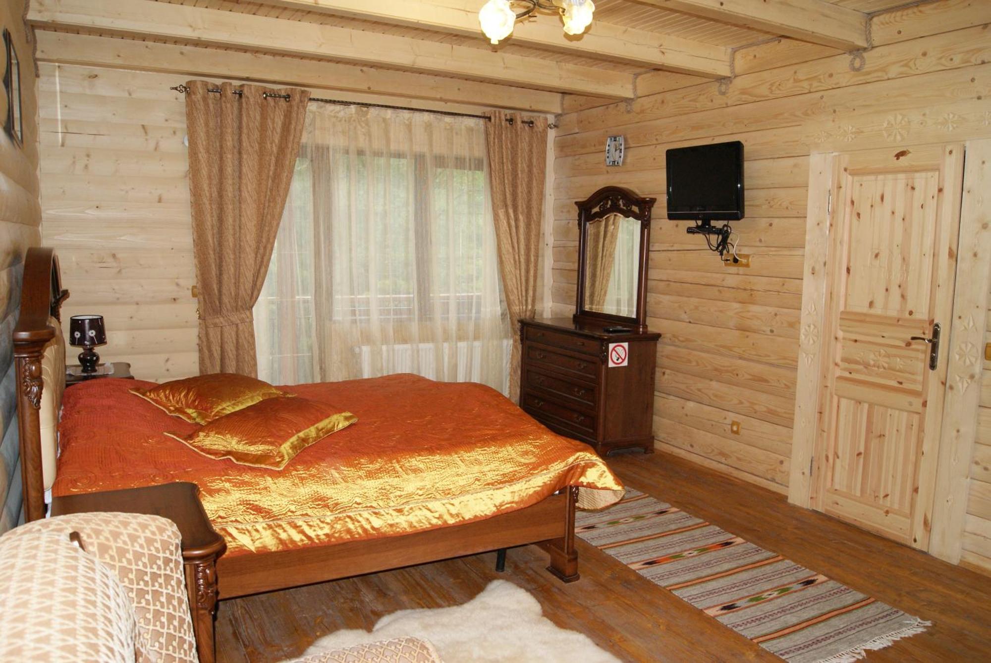 Hotel Dykyi Med Татарів Екстер'єр фото